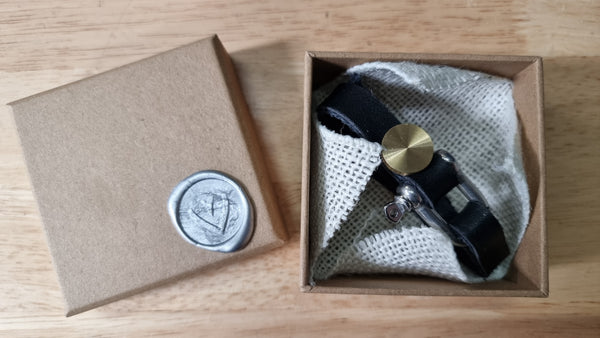 Classic car Inspired D shackle Bracelet